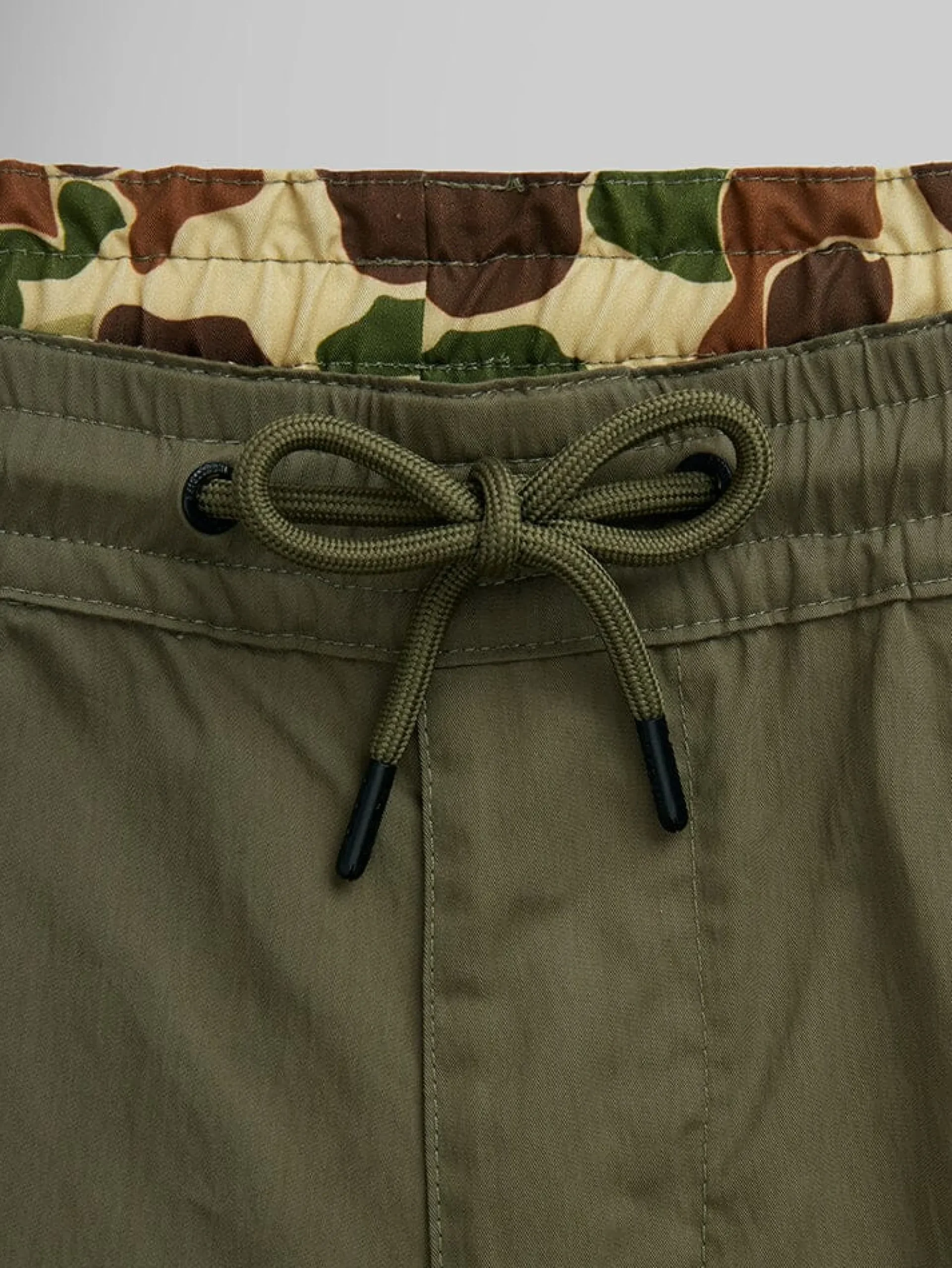 CWU 36/P PULL ON SHORT