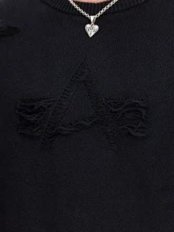 DISTRESSED LOGO PULLOVER