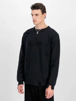 DISTRESSED LOGO PULLOVER
