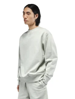 ESSENTIAL FRENCH TERRY CREWNECK GEN II