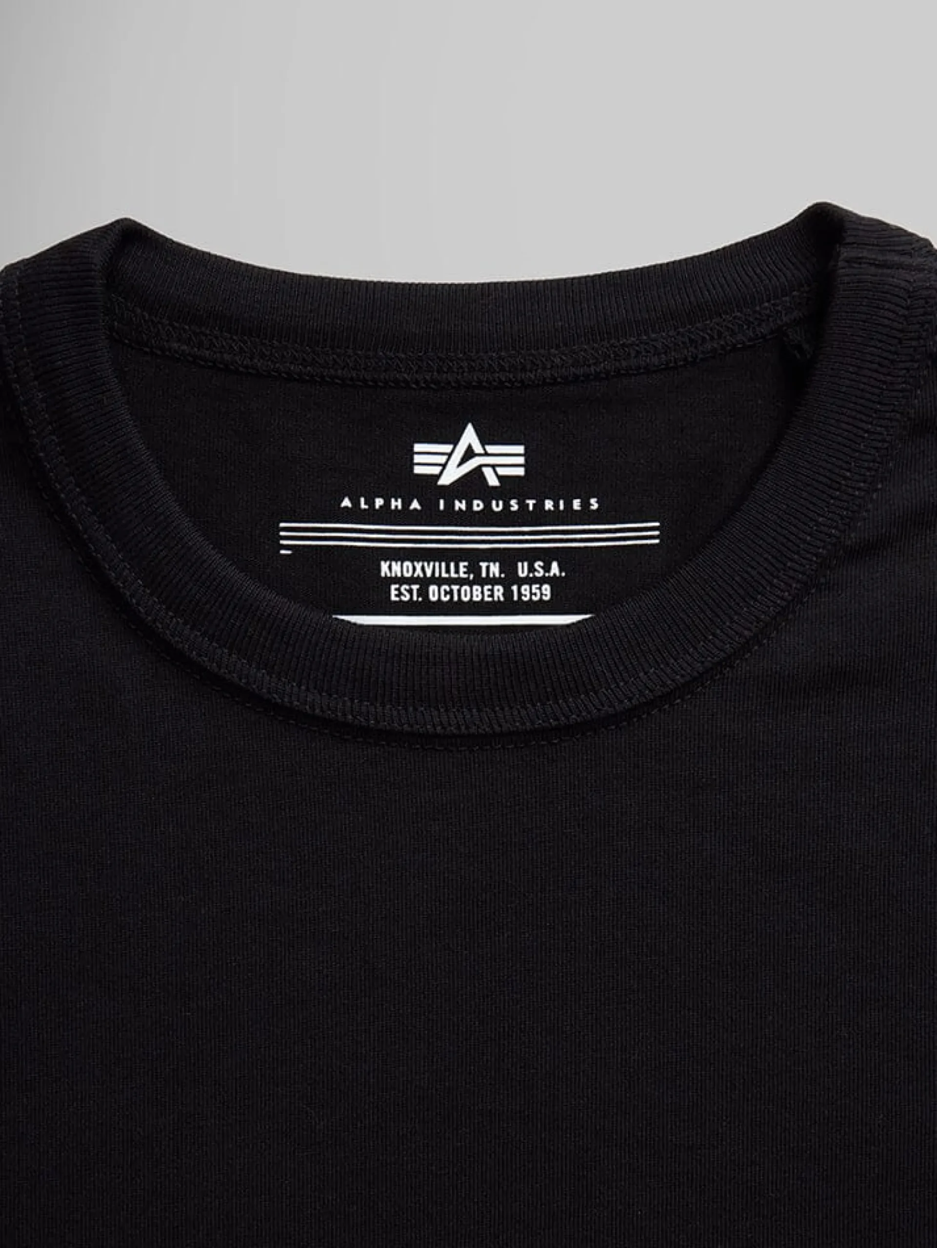 ESSENTIAL RELAXED TEE