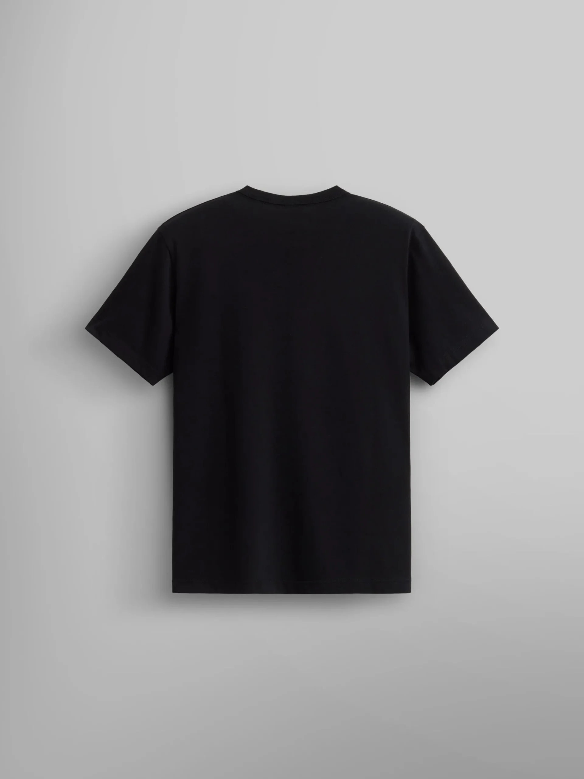 ESSENTIAL TEE