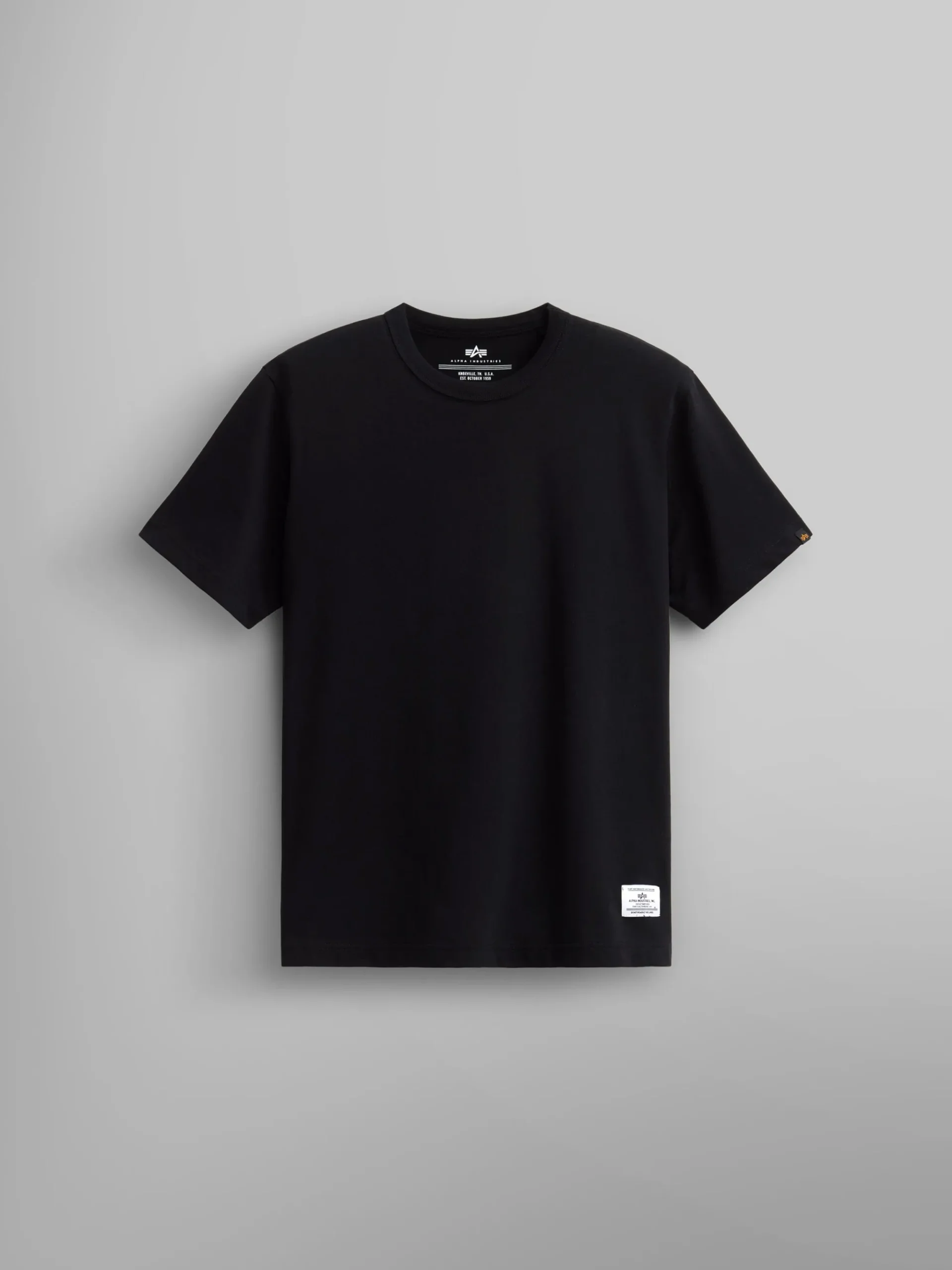 ESSENTIAL TEE