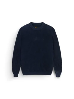FLYING A SWEATER