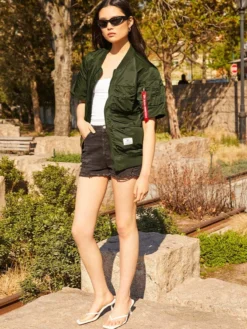 L-2B SHORT SLEEVE BOMBER JACKET