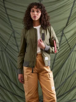 L-2B SKYMASTER GEN II BOMBER JACKET WOMENS