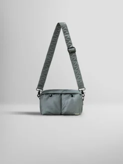 NYLON MESSENGER BAG