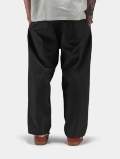 RELAXED LIGHTWEIGHT PANT