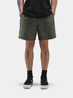 RELAXED QUILTED SHORT
