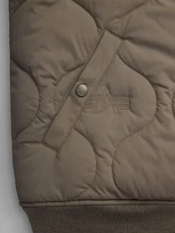 REVERSIBLE ONION QUILTED MA-1 BOMBER JACKET