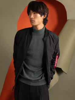 REVERSIBLE ONION QUILTED MA-1 BOMBER JACKET
