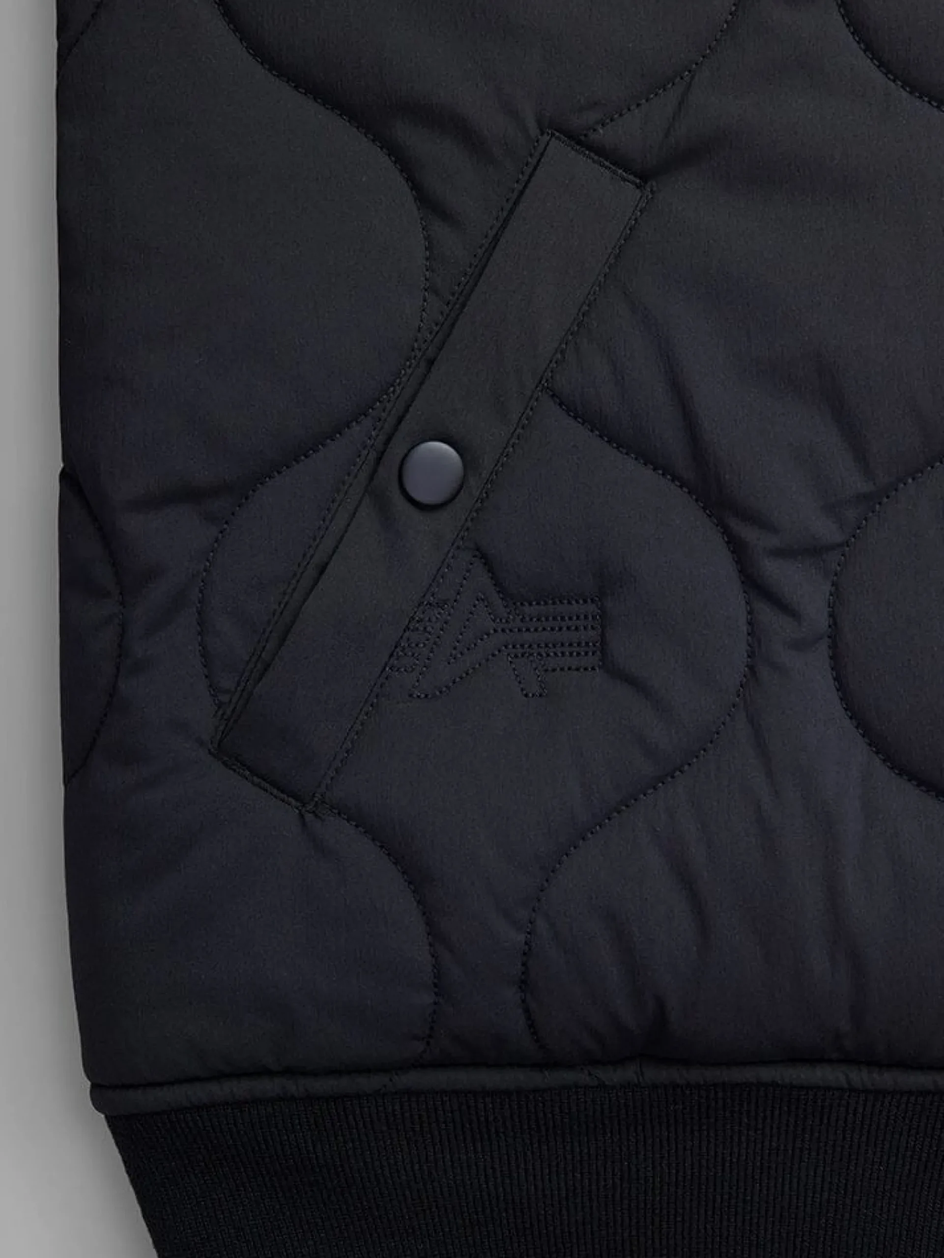 REVERSIBLE ONION QUILTED MA-1 BOMBER JACKET