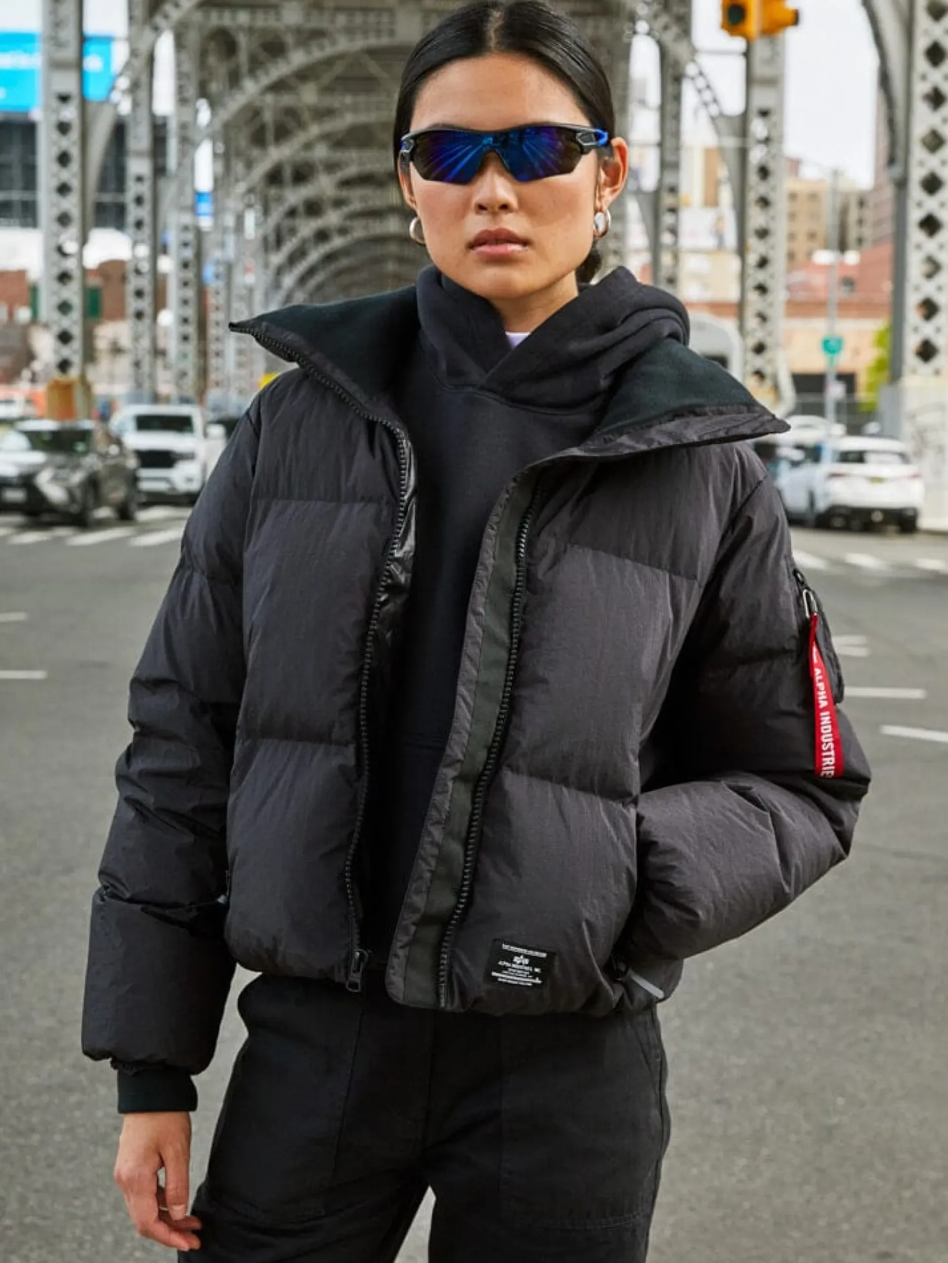 SIERRA SHORT PUFFER PARKA WOMENS