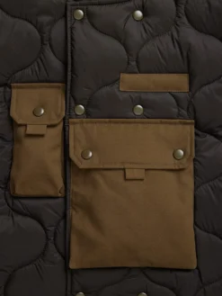 TACTICAL VEST
