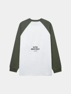 UNFRM LONG-SLEEVED RAGLAN T-SHIRT