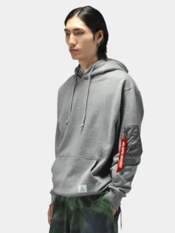 UTILITY POCKET HOODIE