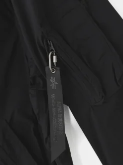 WHITE MOUNTAINEERING X ALPHA FISHTAIL PARKA